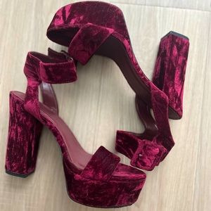 Open-Toe Velvet Platform Heels